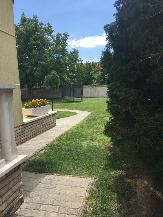 Csok Apartmanhaz Appartement *